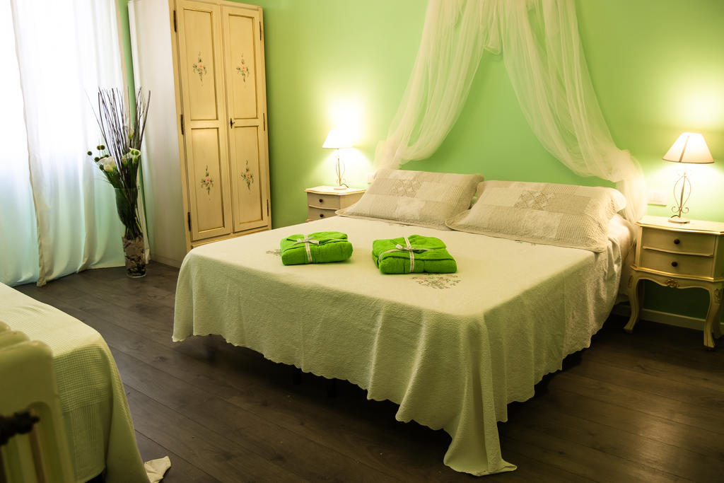 Bed and Breakfast Bric A Brac Флоренція Номер фото